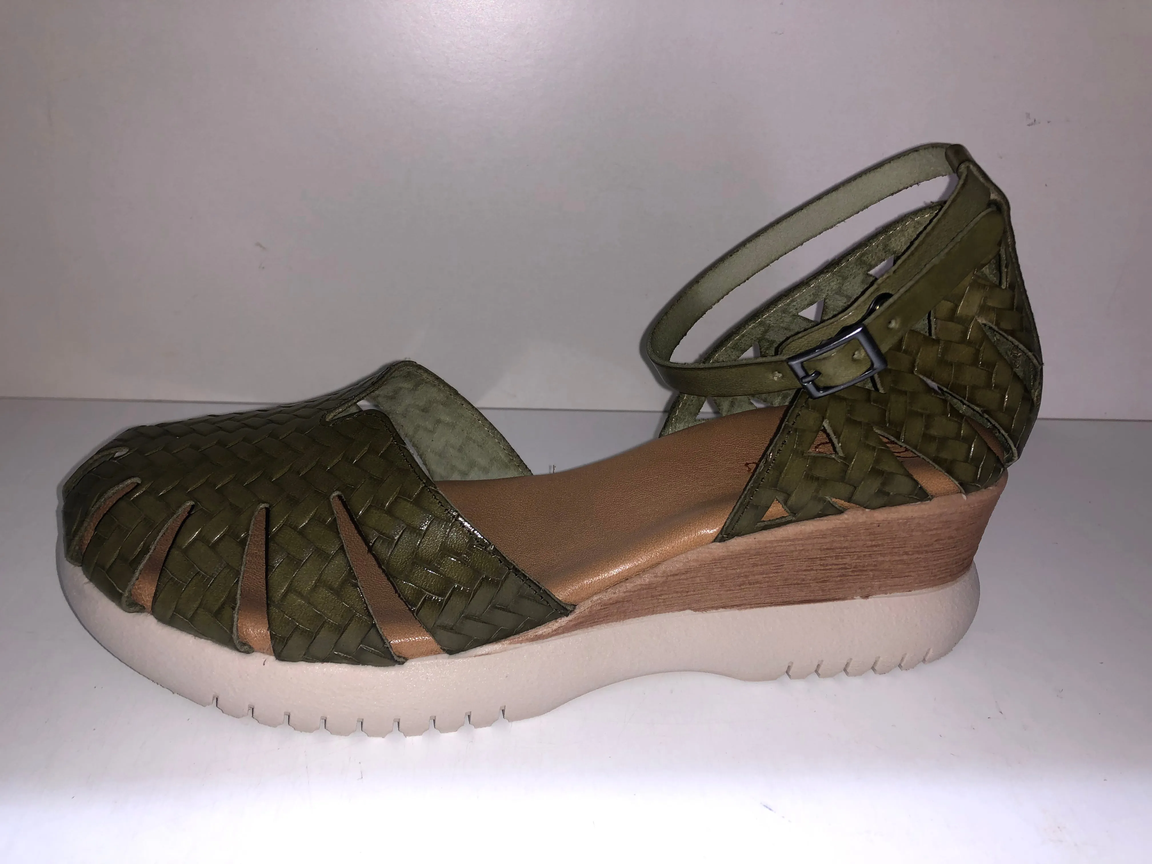 3024 KHAKI