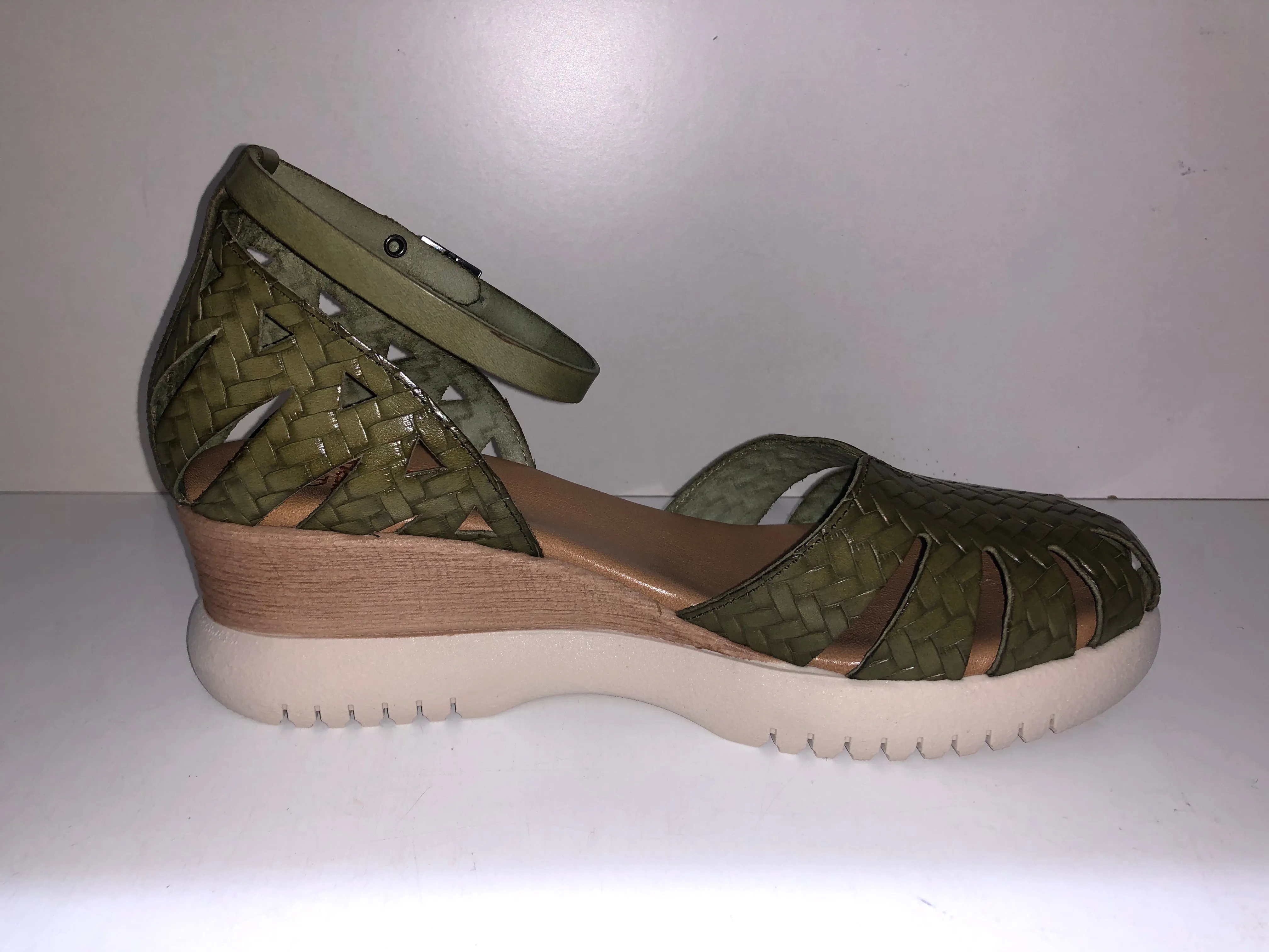 3024 KHAKI