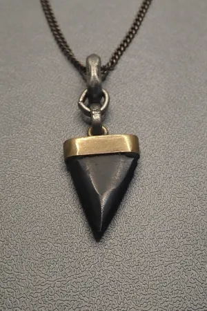 BLACK HORN THOOT NECKLACE