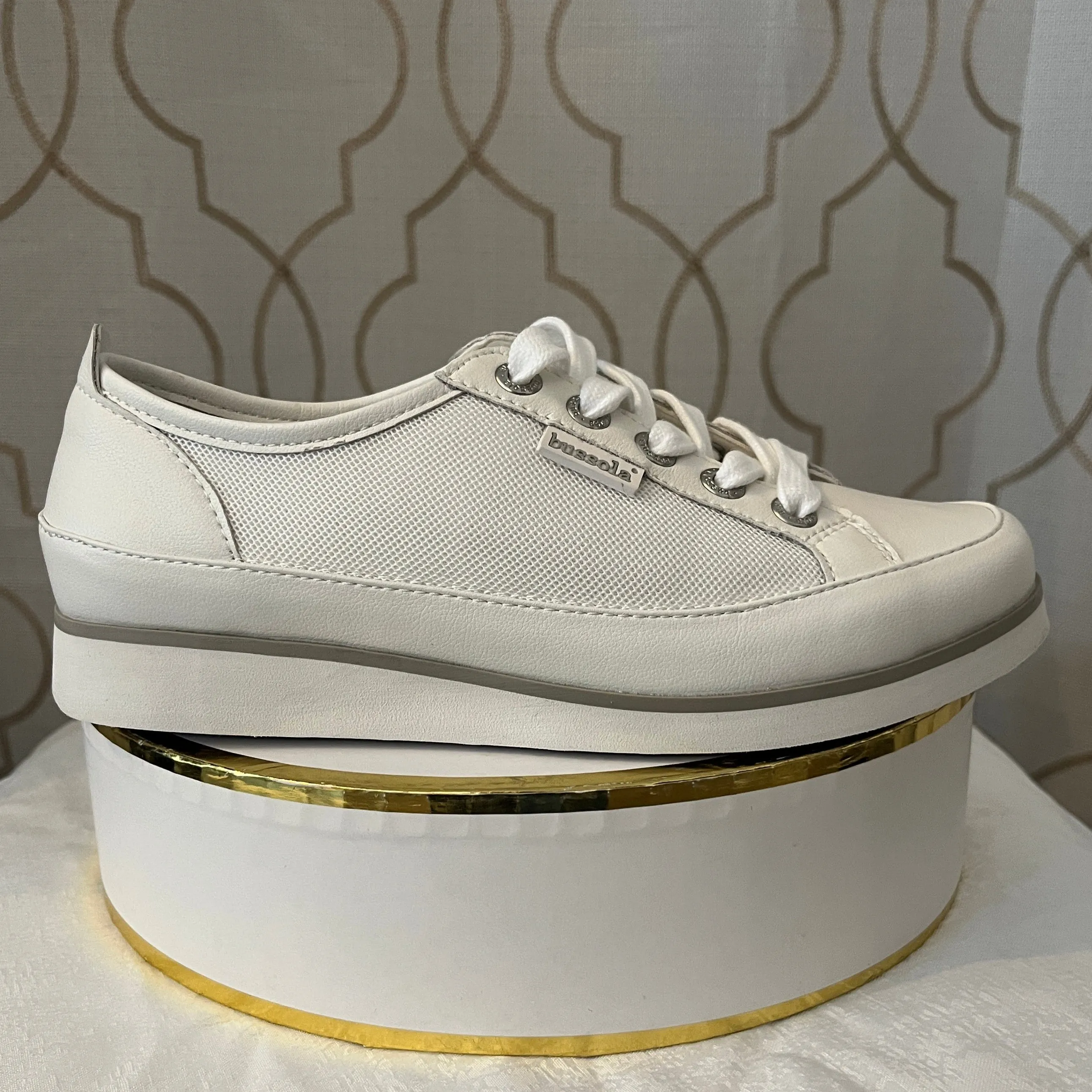 BUSSOLA KAETHE WHITE SUEDE AND MESH LACE UP SNEAKER