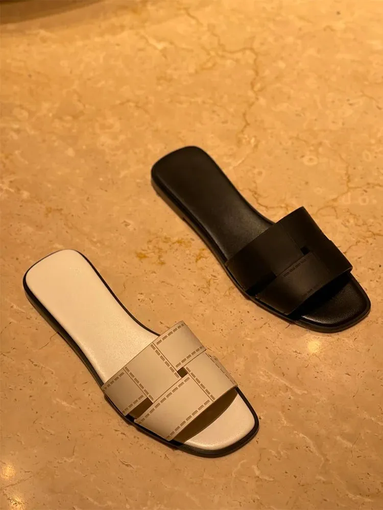 Chic Stitched Leather Sandals