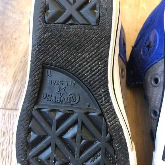 Converse &amp; Zara boys lot of 2 size 11 sneakers