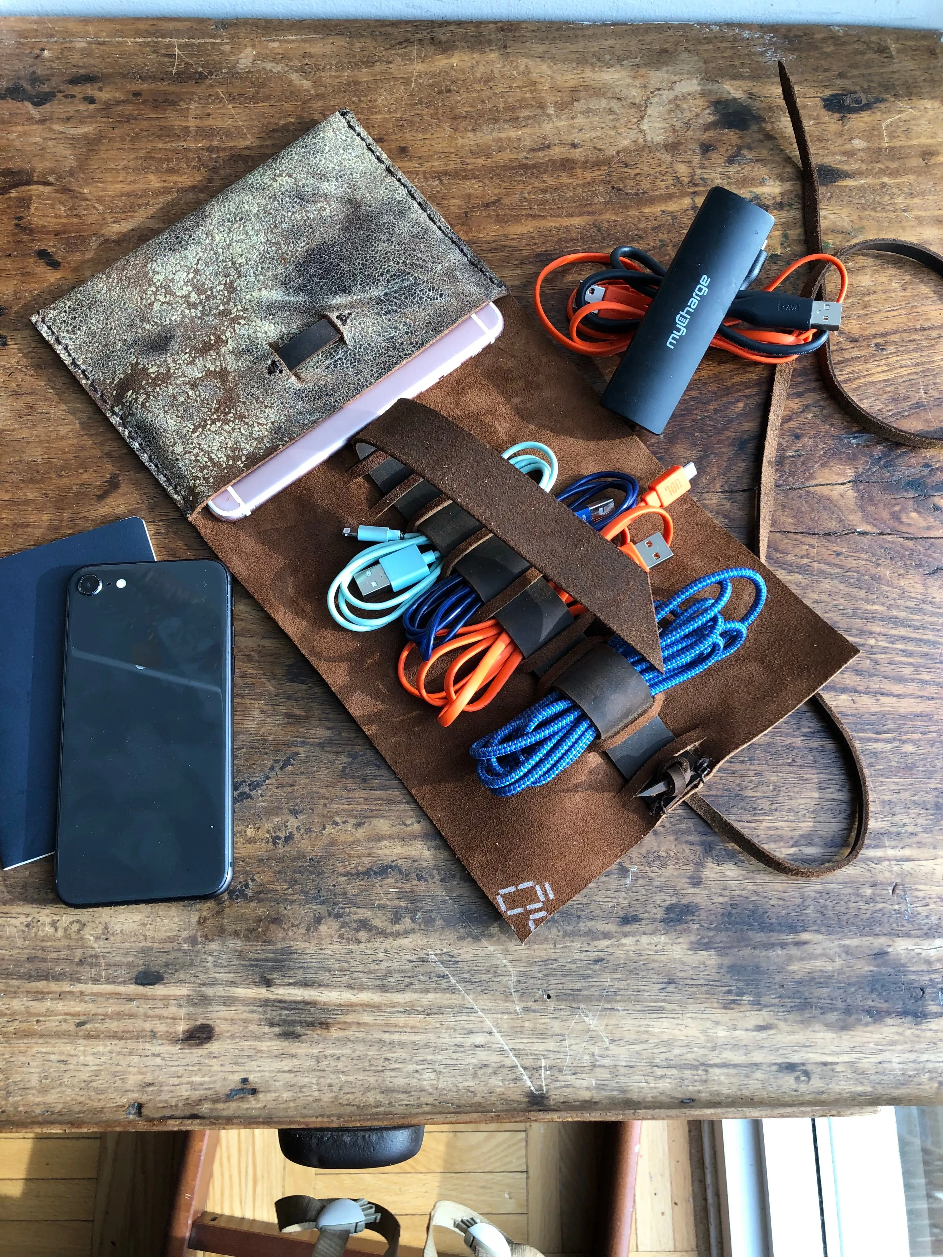 Cord Case / Leather Travel Cord Holder / Travel Cable Organizer / Cord organizer