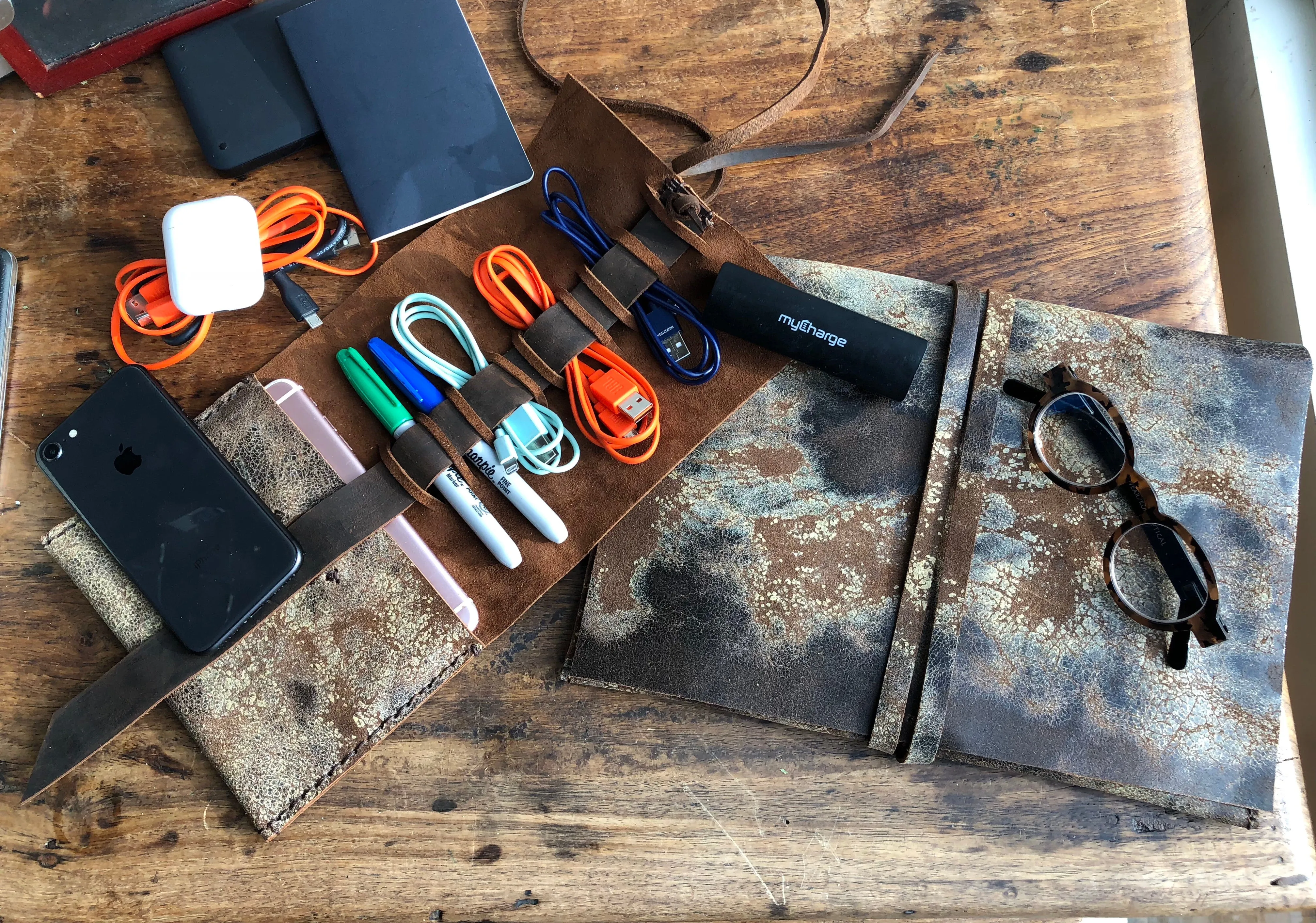 Cord Case / Leather Travel Cord Holder / Travel Cable Organizer / Cord organizer