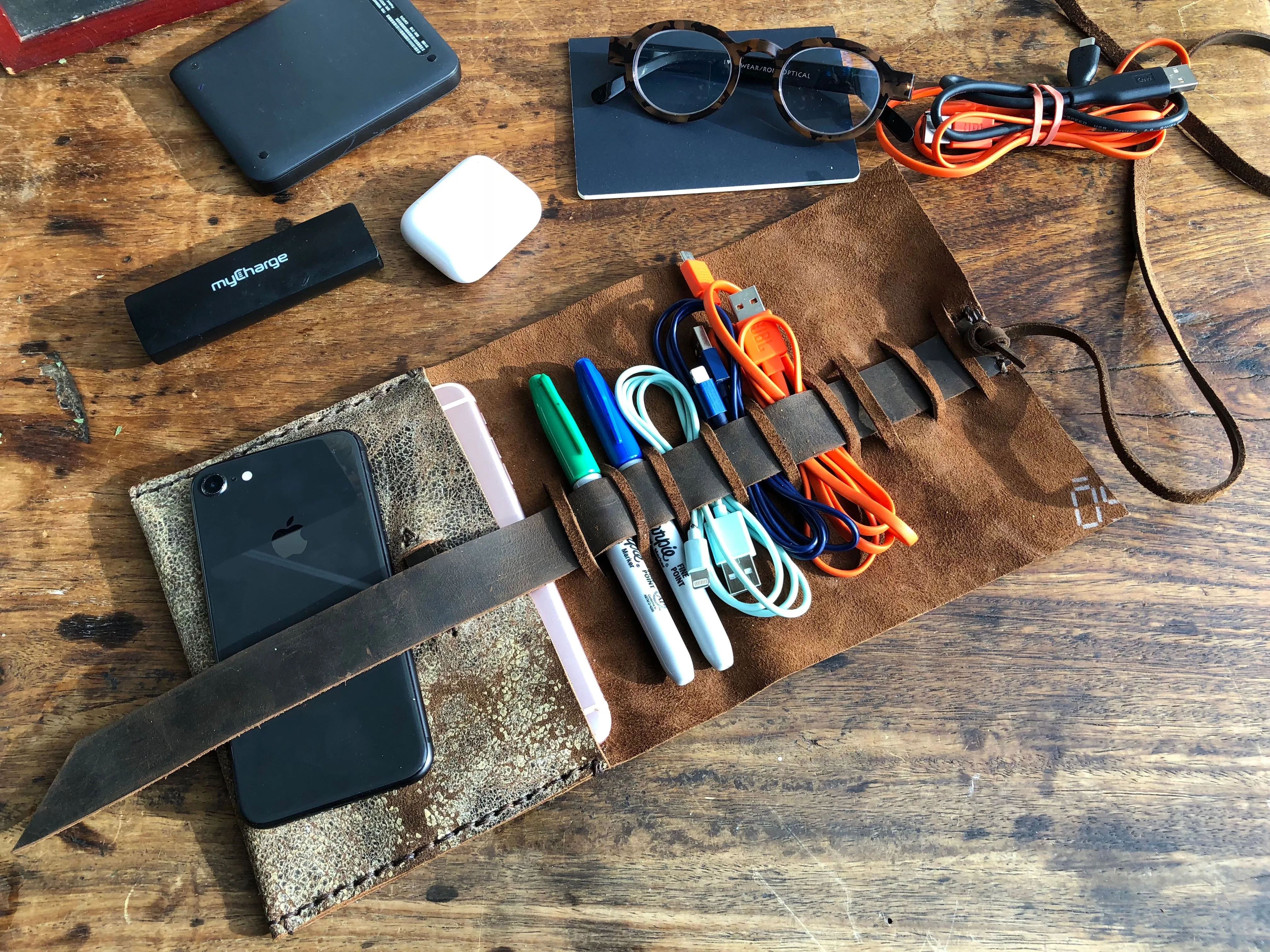 Cord Case / Leather Travel Cord Holder / Travel Cable Organizer / Cord organizer