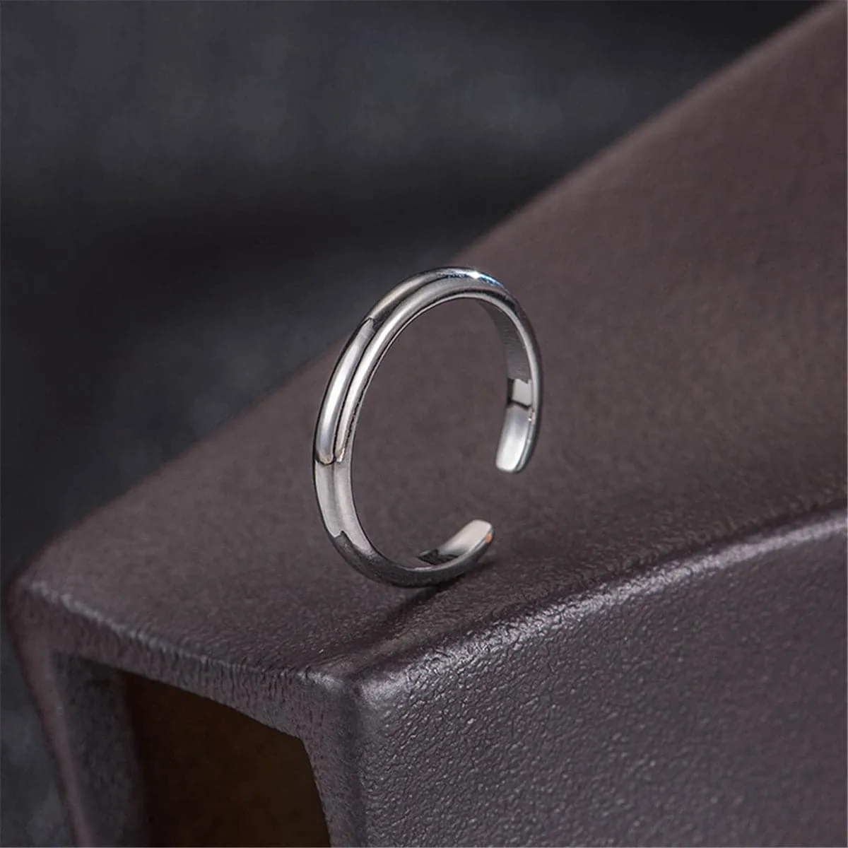 Cubic Zirconia & Silver-Plated Leaf Adjustable Toe Ring Set