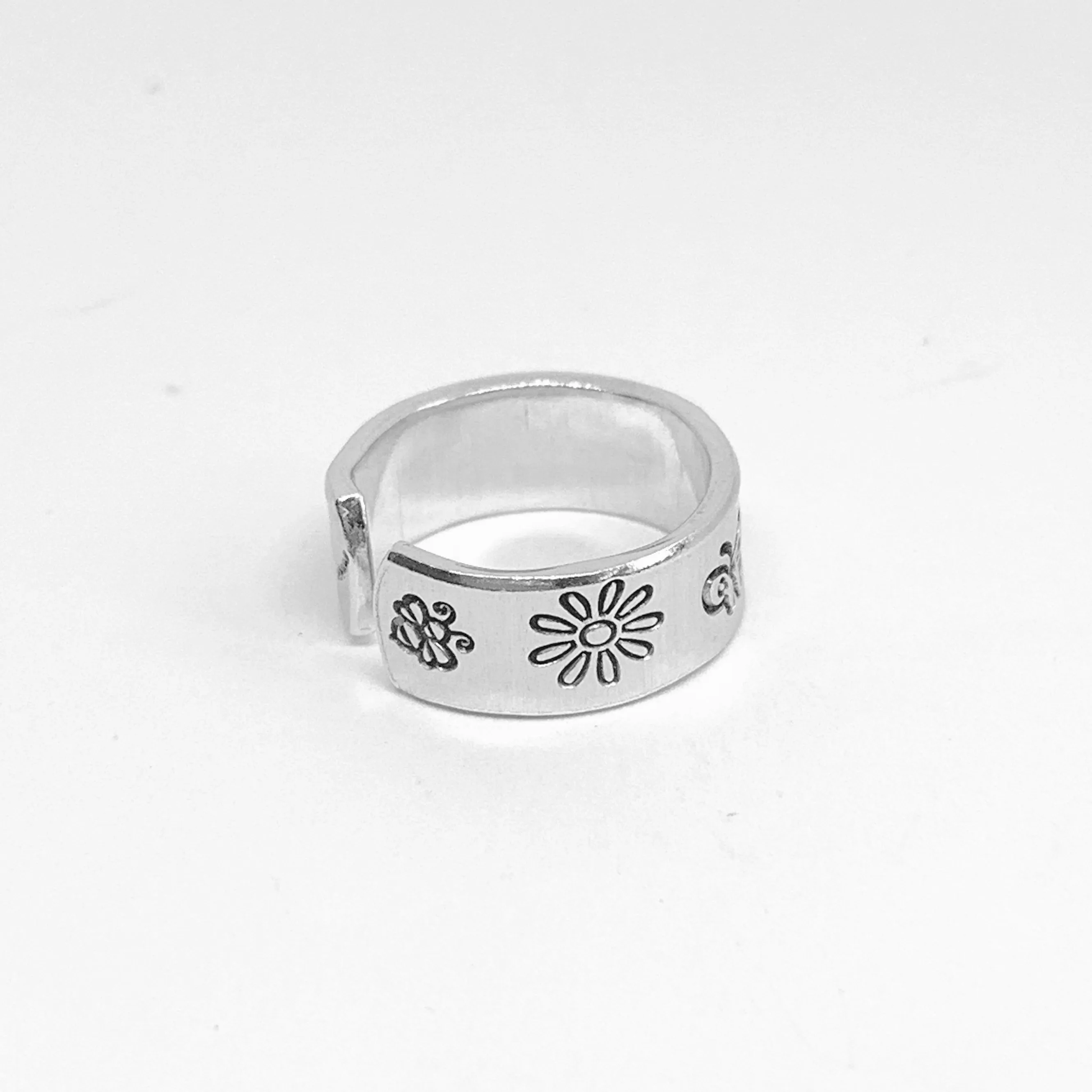 Daisy Flowers, Butterflies and Bees - Hand Stamped Toe Ring