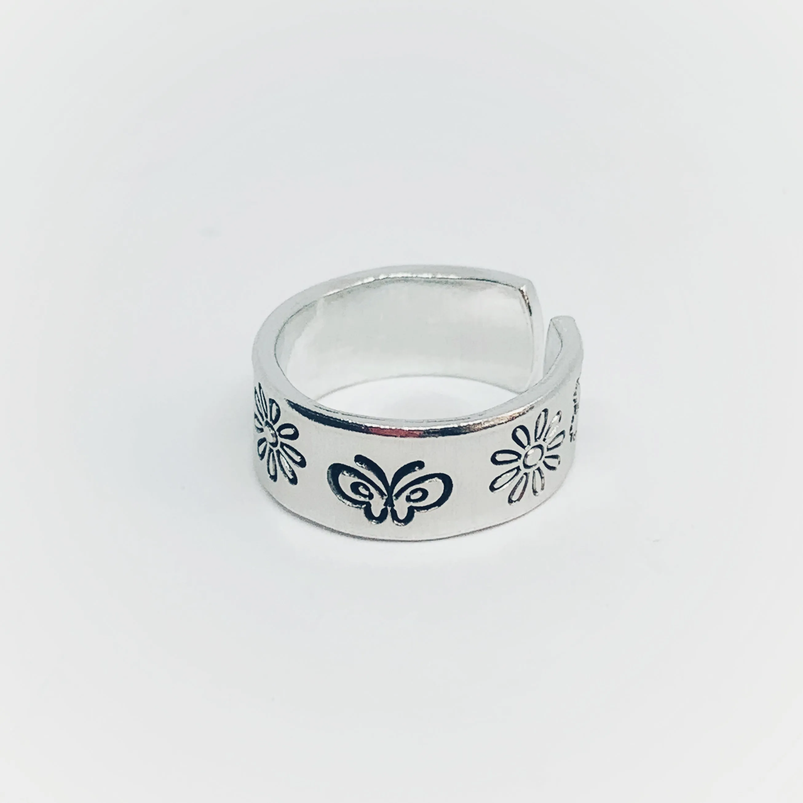 Daisy Flowers, Butterflies and Bees - Hand Stamped Toe Ring