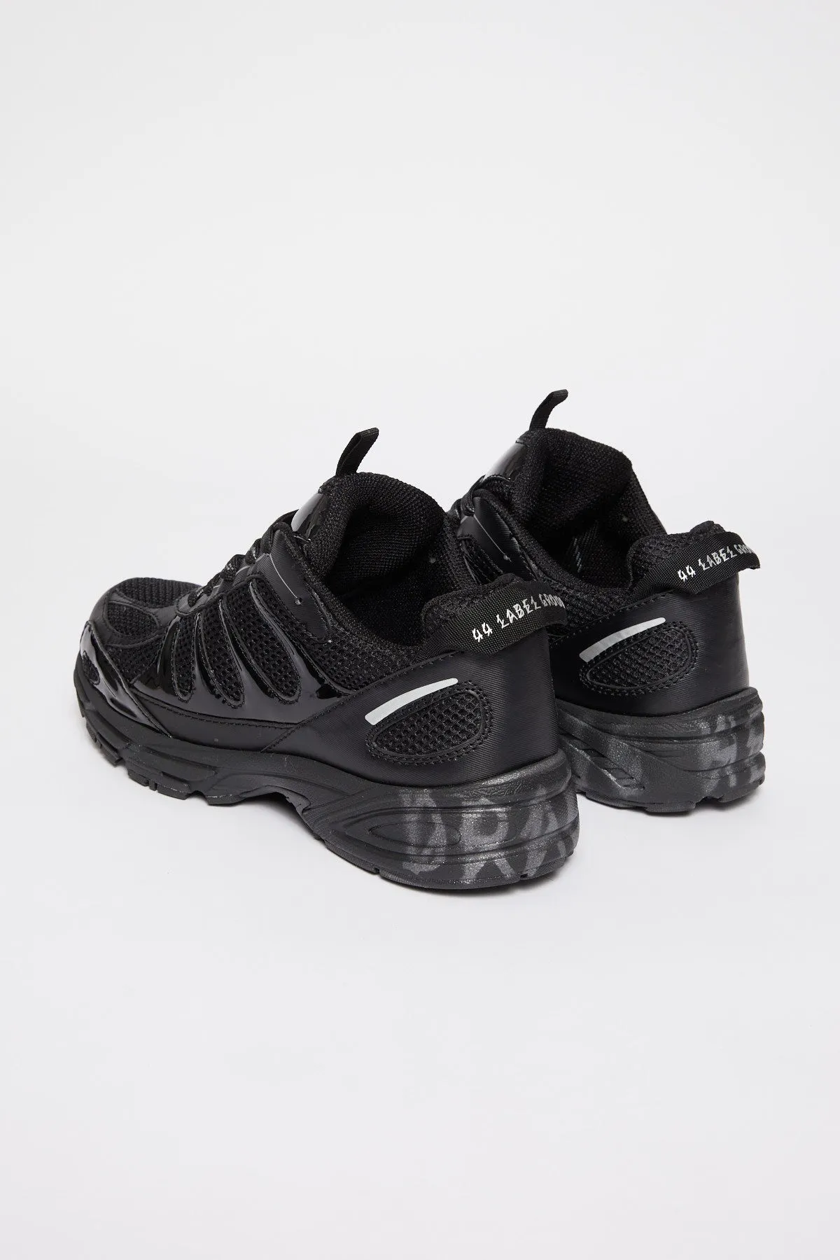 DRAGGER SNEAKERS