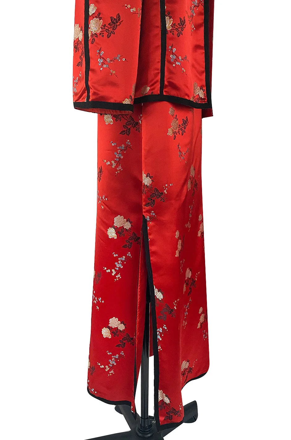 Fabulous 1970s Bill Gibb Red Woven Floral Print Silk Jacket w Matching High Slit Skirt