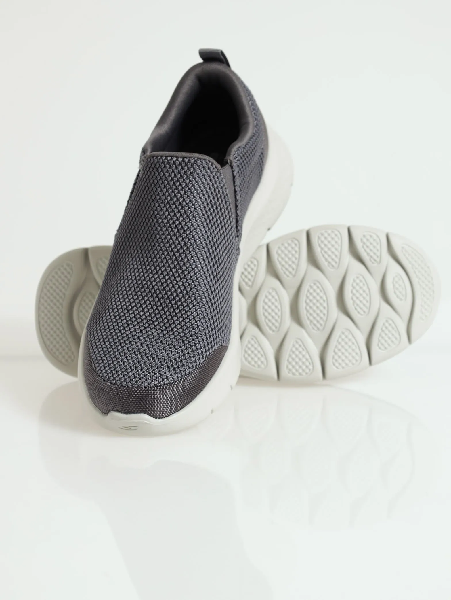 Go Walk Flex Slip-On Sneaker - Charcoal