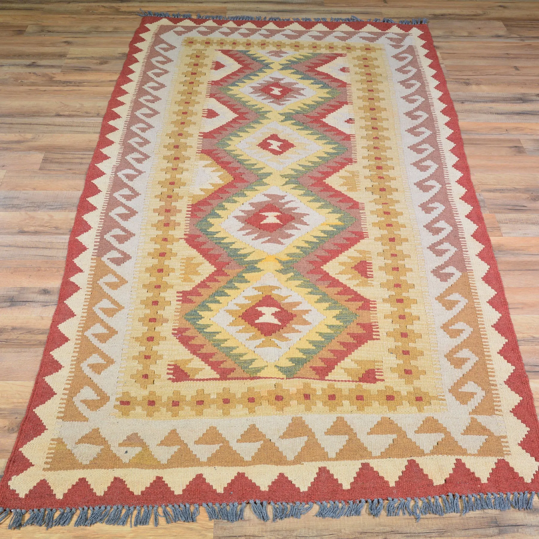 Hand-Woven Reversible Momana Kilim Handmade Wool Rug (Size 3.5 X 6.10) Brral-5166