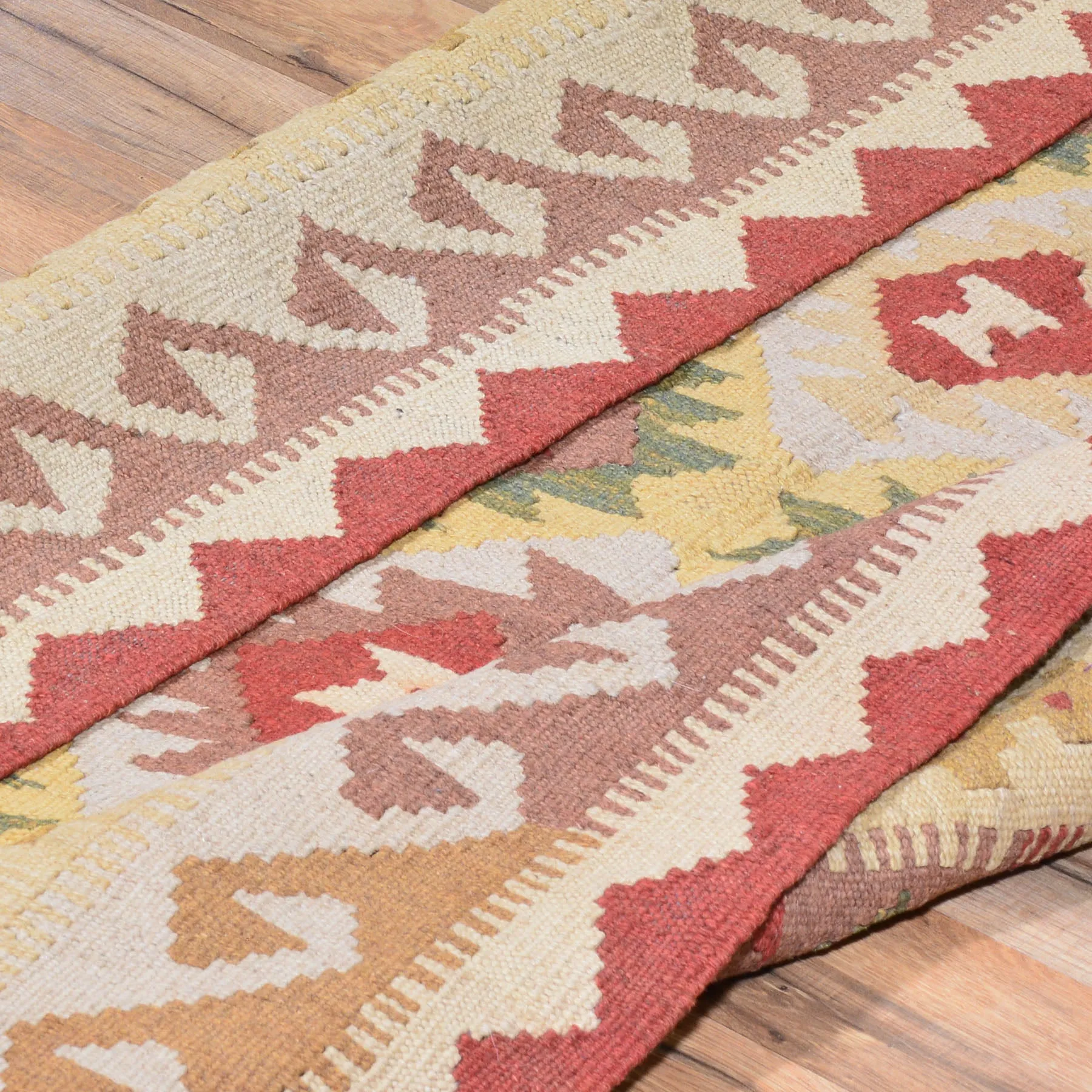 Hand-Woven Reversible Momana Kilim Handmade Wool Rug (Size 3.5 X 6.10) Brral-5166