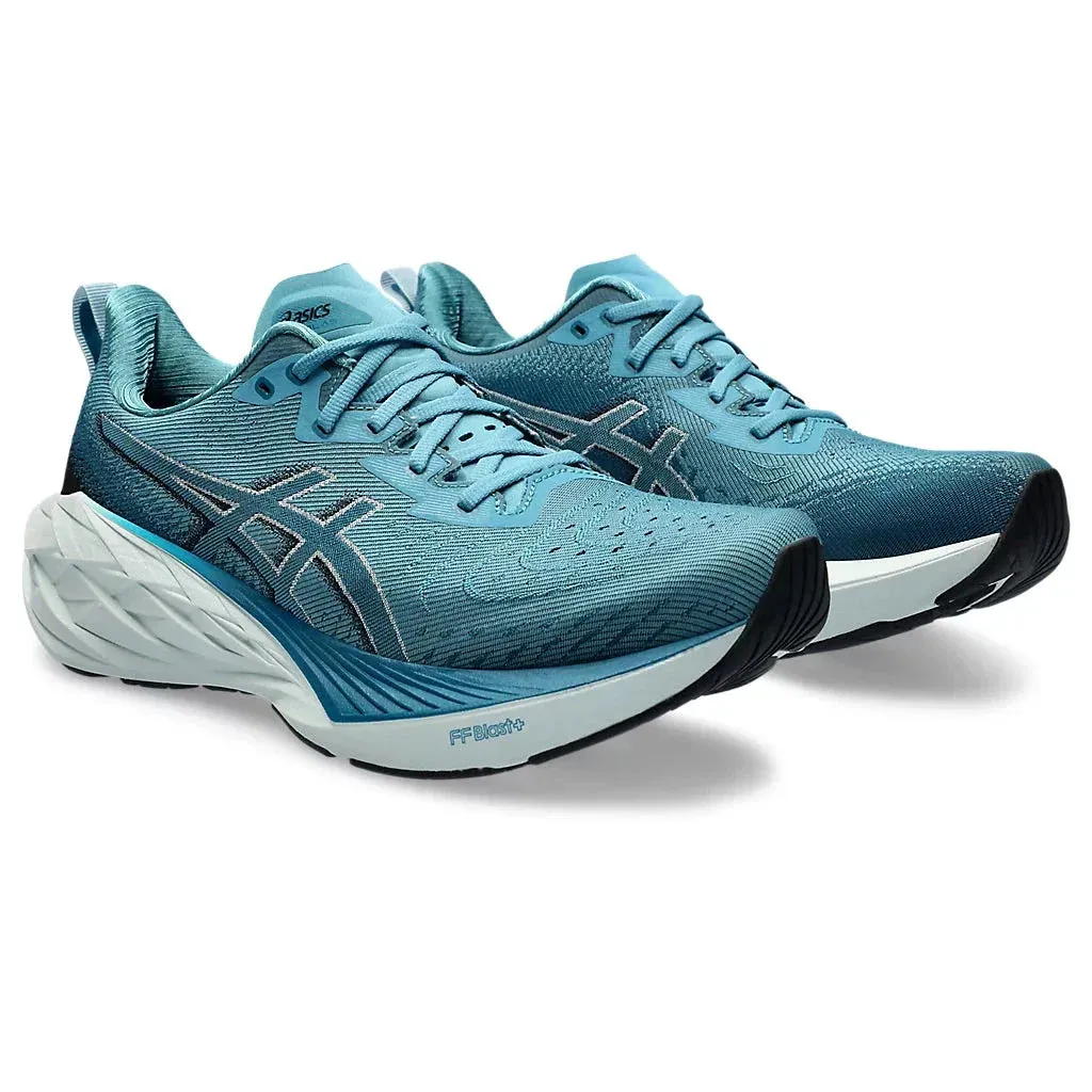 Men's Novablast 4 - 2E Wide