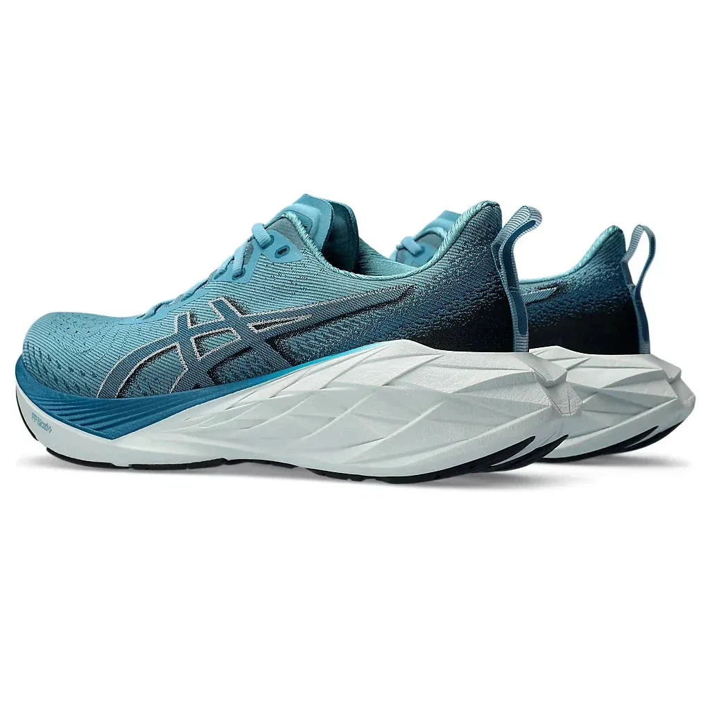 Men's Novablast 4 - 2E Wide