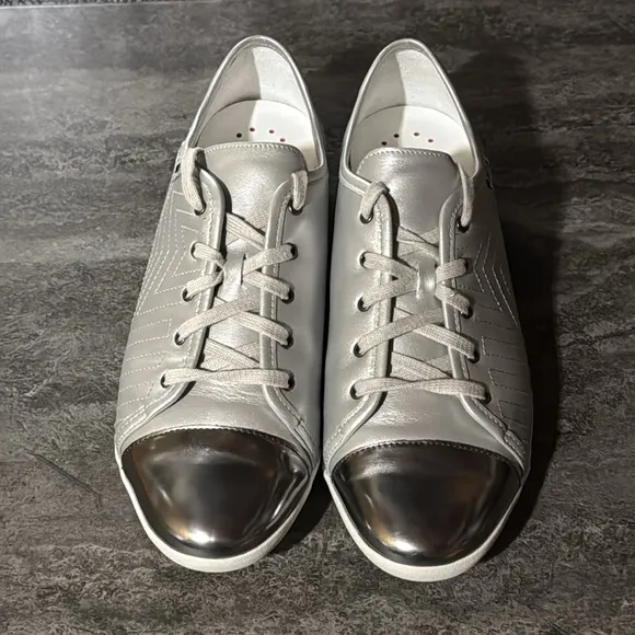 MEPHISTO Ketty Cap Toe Lace up Silver Sneakers. Size US 10