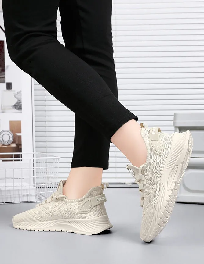 Modern Slip-On Sneakers with Cushioned Support for Women's Running