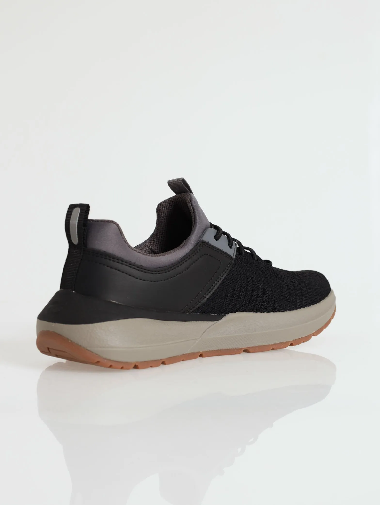 Neville Slip On Sneaker - Black/Grey