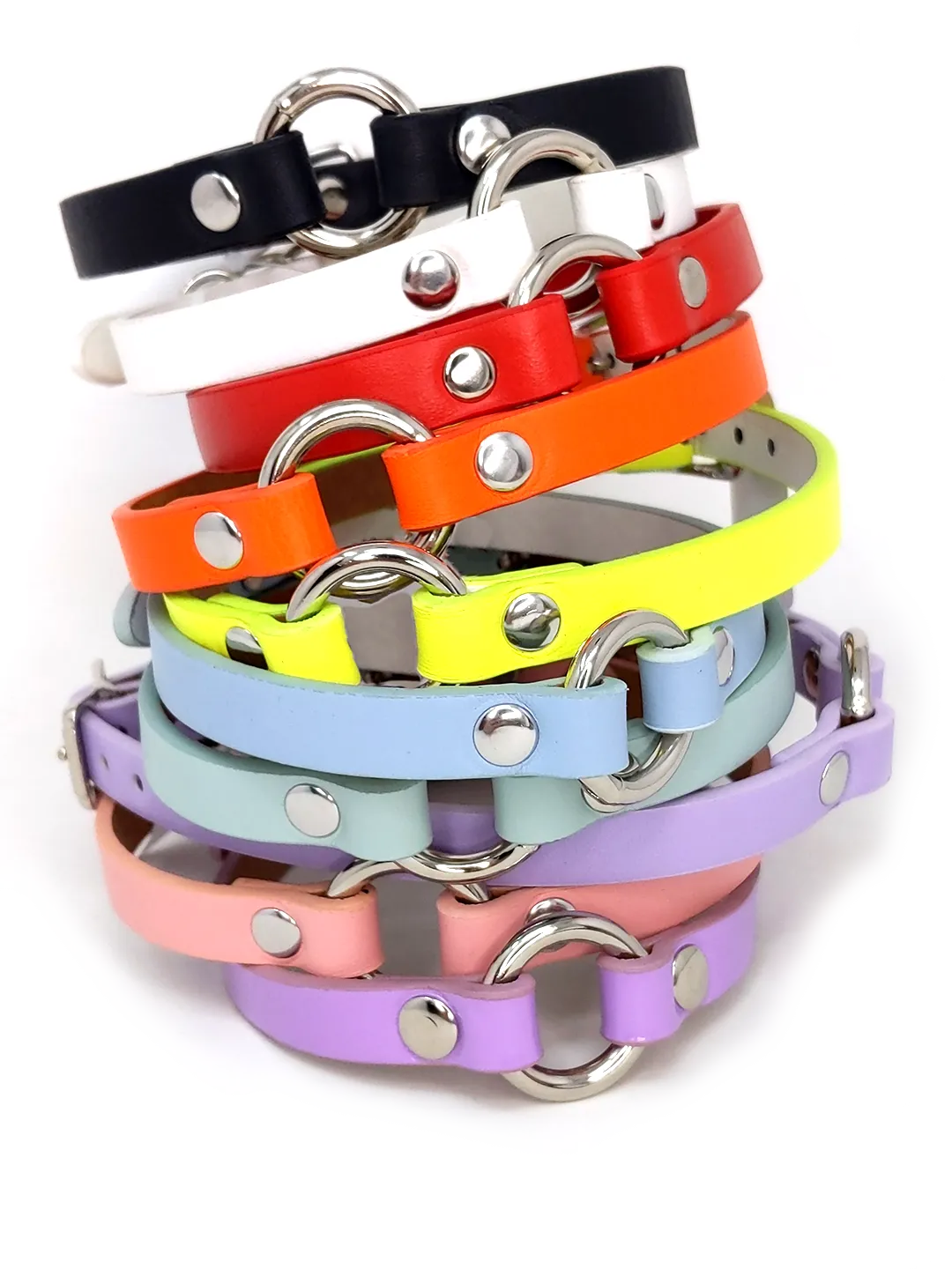 Slim Vegan Leather O-Ring Collar