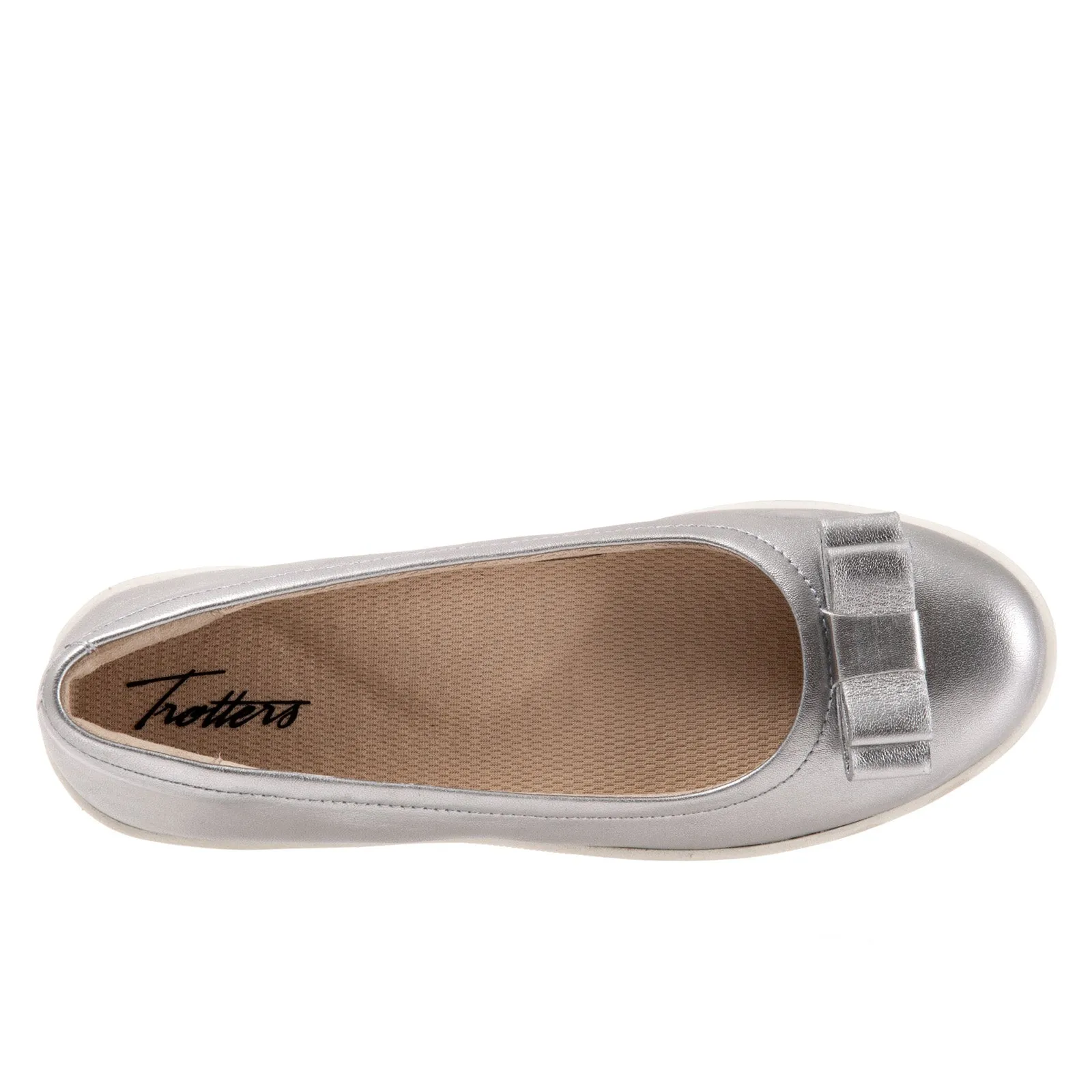 Trotters Avery T2202-044 Womens Silver Leather Slip On Ballet Flats Shoes