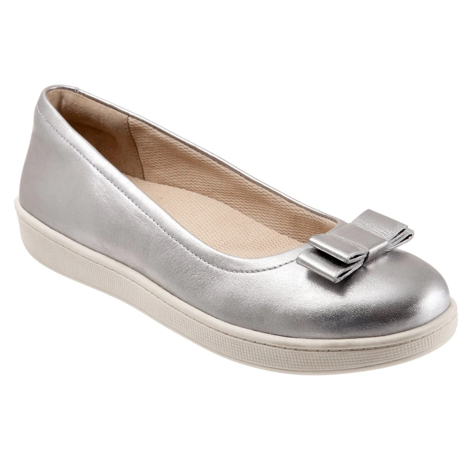 Trotters Avery T2202-044 Womens Silver Leather Slip On Ballet Flats Shoes