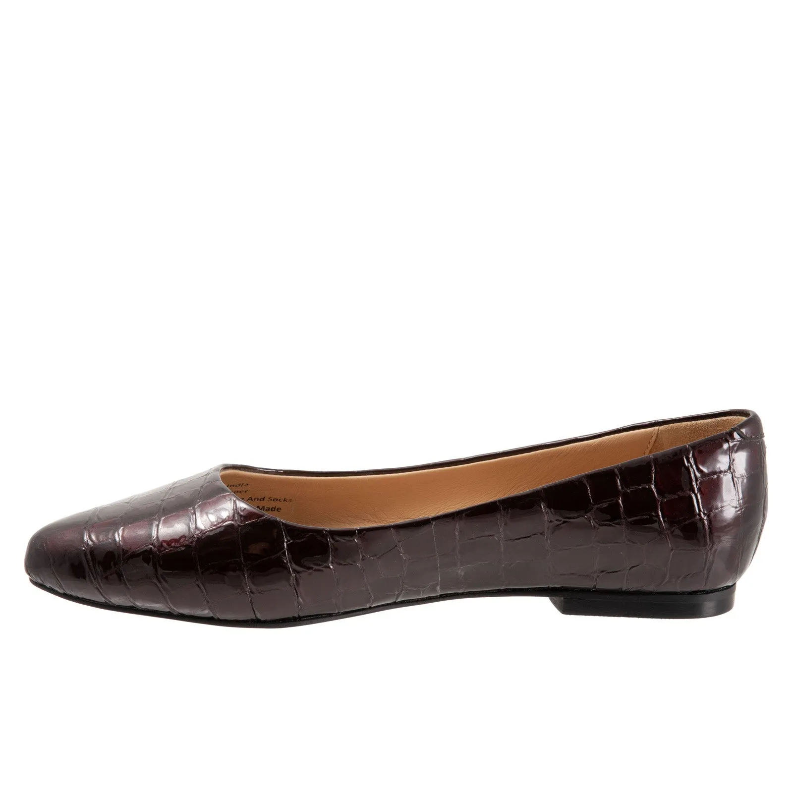 Trotters Estee T1556-619 Womens Burgundy Wide Leather Ballet Flats Shoes