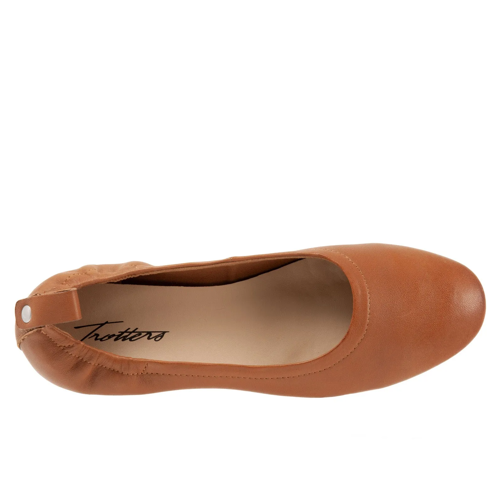 Trotters Gia T2252-215 Womens Brown Wide Leather Slip On Ballet Flats Shoes
