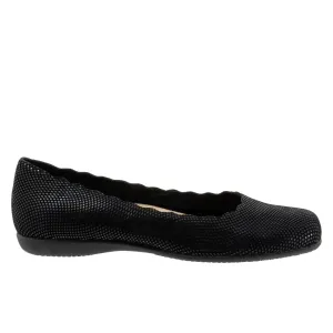 Trotters Sabine T2255-004 Womens Black Wide Leather Slip On Ballet Flats Shoes