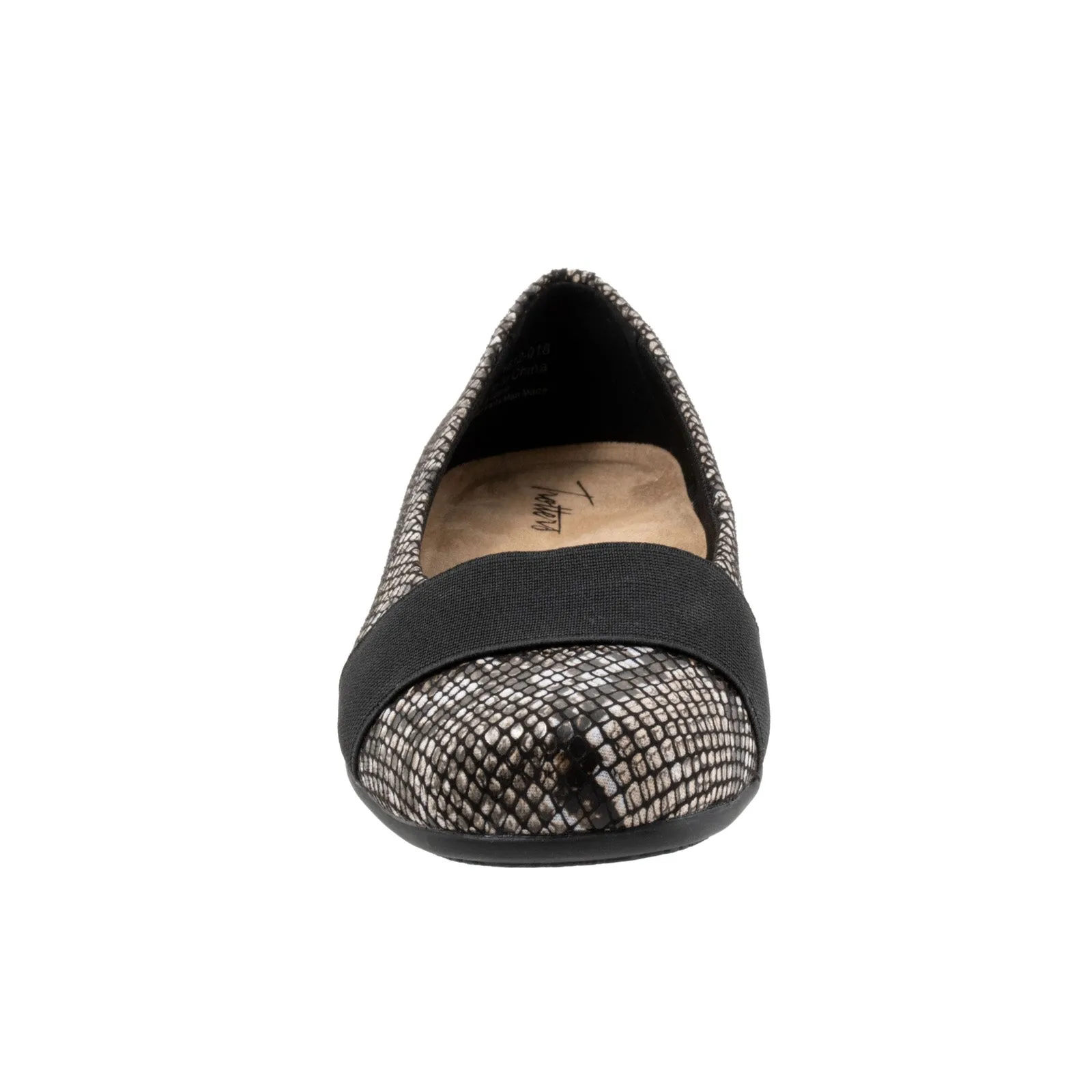 Trotters Samantha T1812-018 Womens Black Wide Leather Ballet Flats Shoes