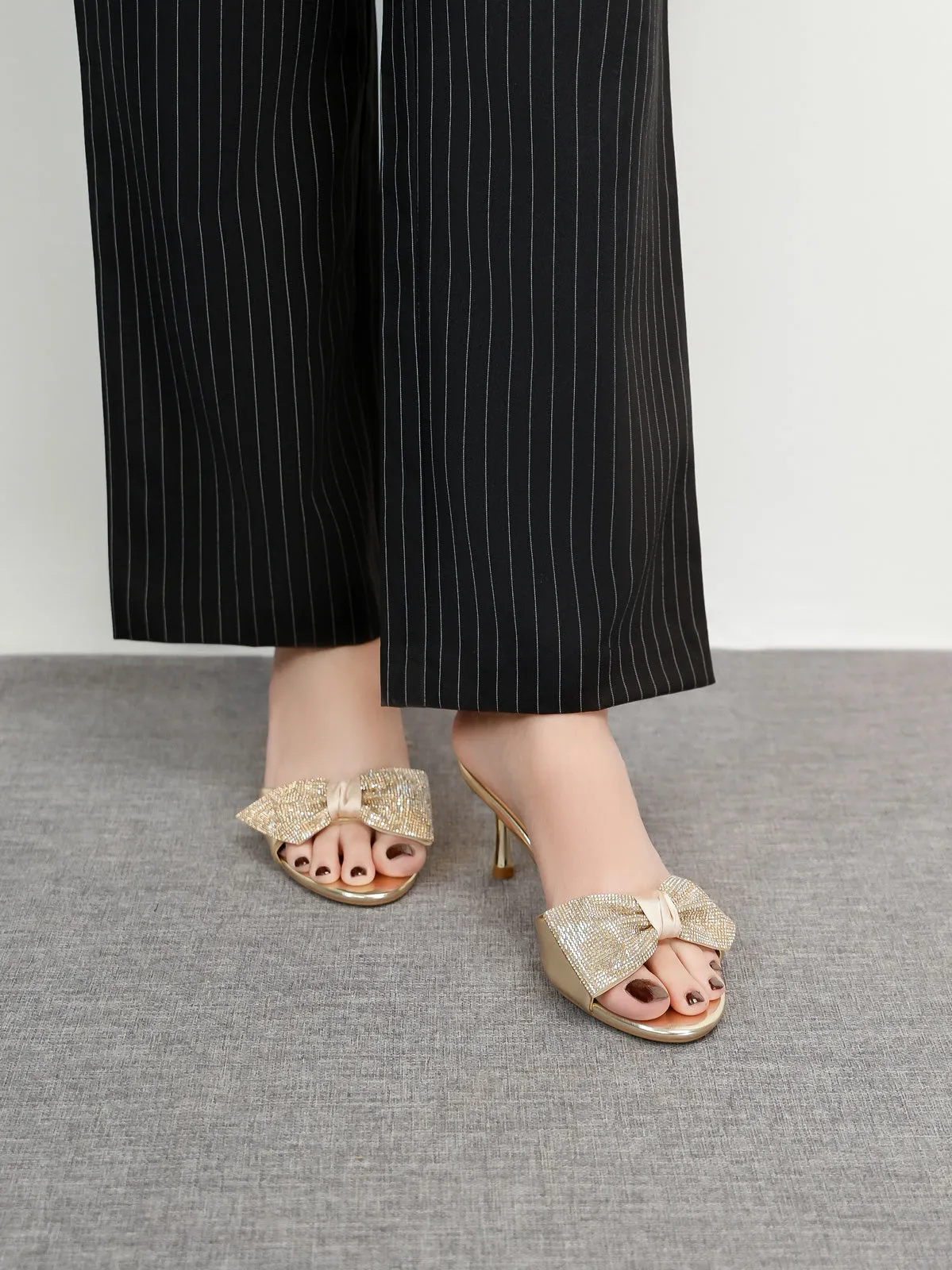 Womens "EUODIA" Shimmery Decorated Sandals